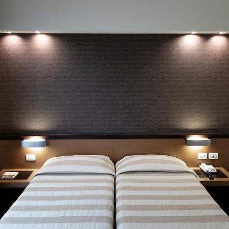 Hc3 Hotel Μπολόνια Εξωτερικό φωτογραφία