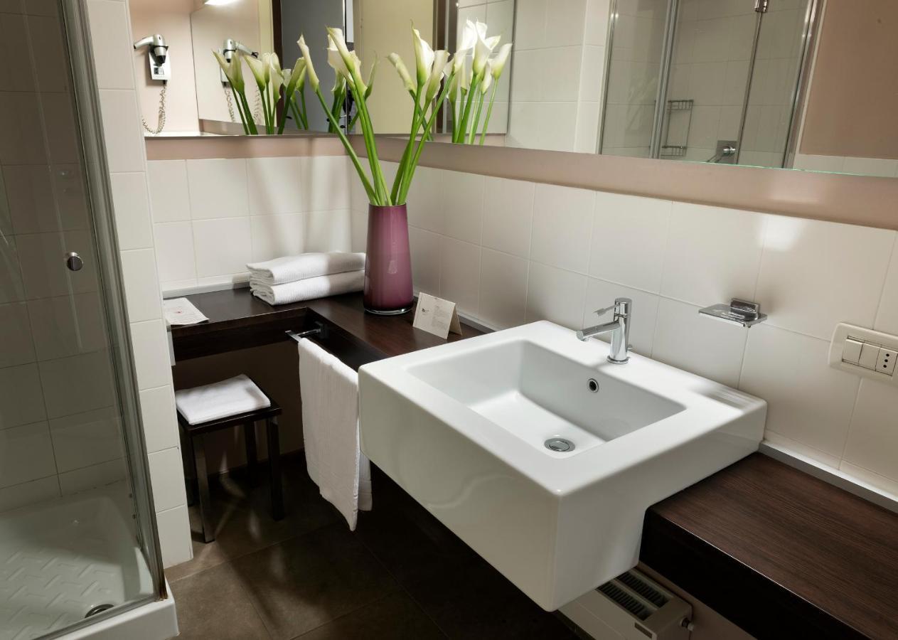 Hc3 Hotel Μπολόνια Εξωτερικό φωτογραφία