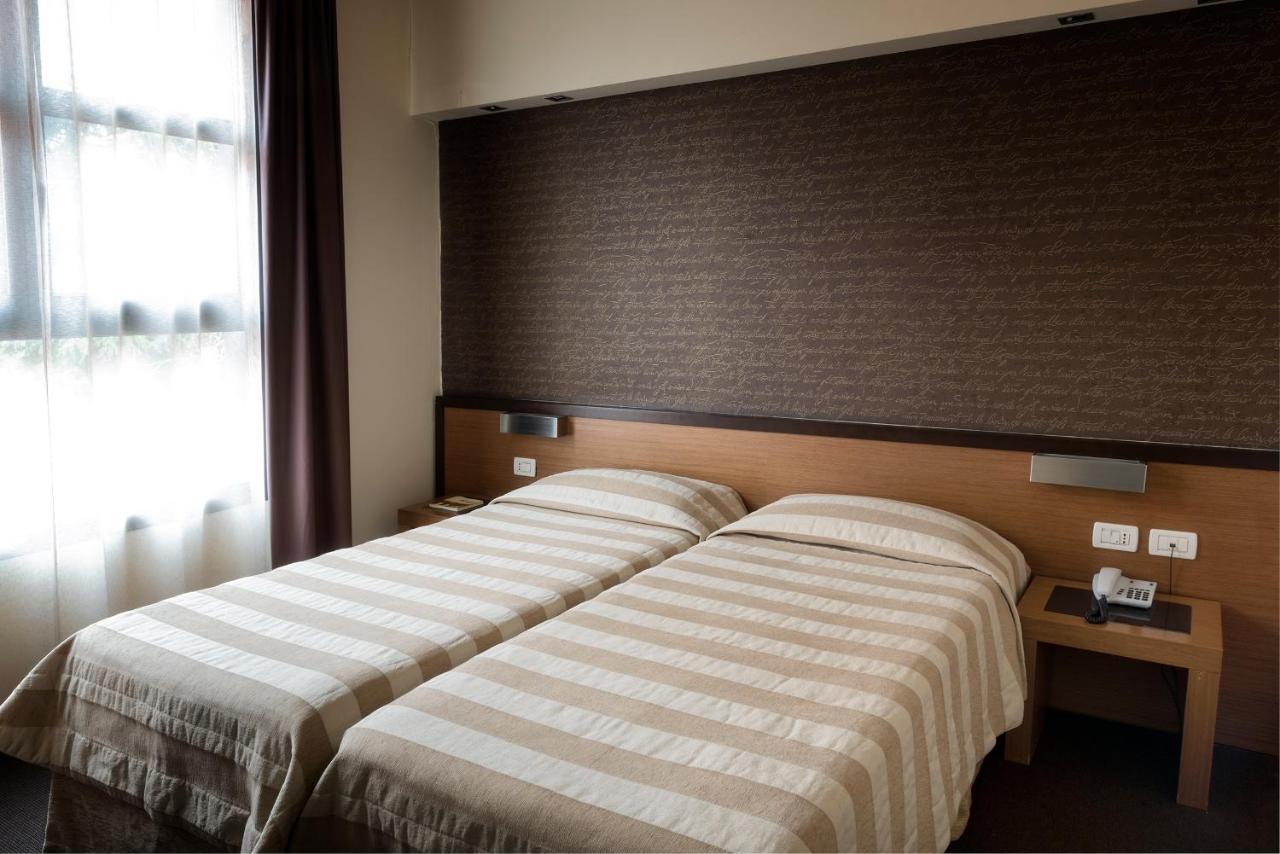 Hc3 Hotel Μπολόνια Εξωτερικό φωτογραφία